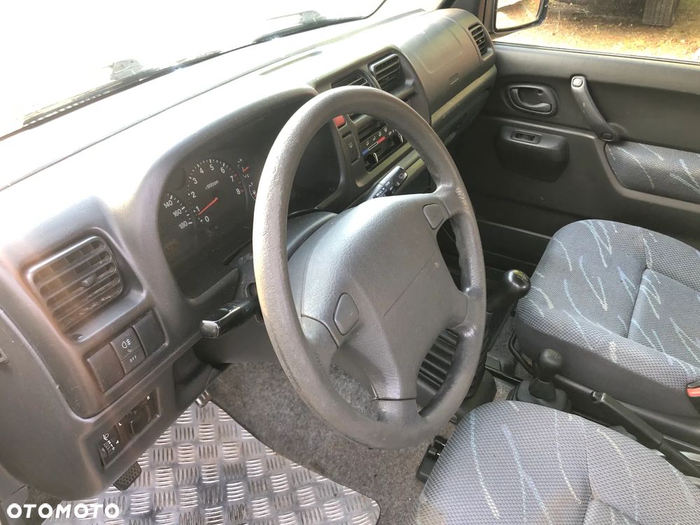 Suzuki Jimny 1.3 JLX - 10
