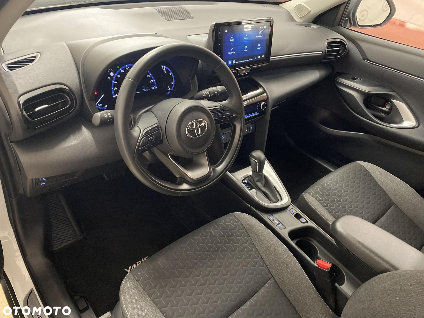 Toyota Yaris Cross - 10