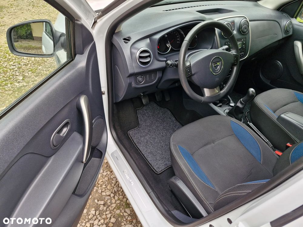 Dacia Sandero 1.2 16V 75 Essentiel - 17
