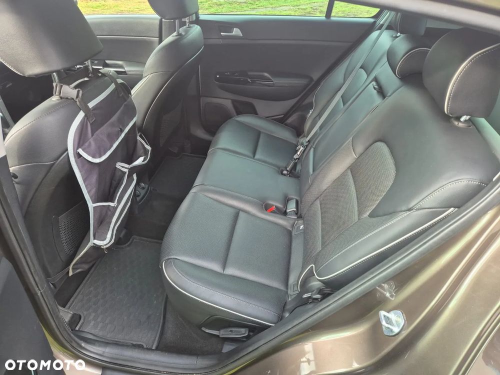 Kia Sportage 1.6 T-GDI Business Line 2WD - 10