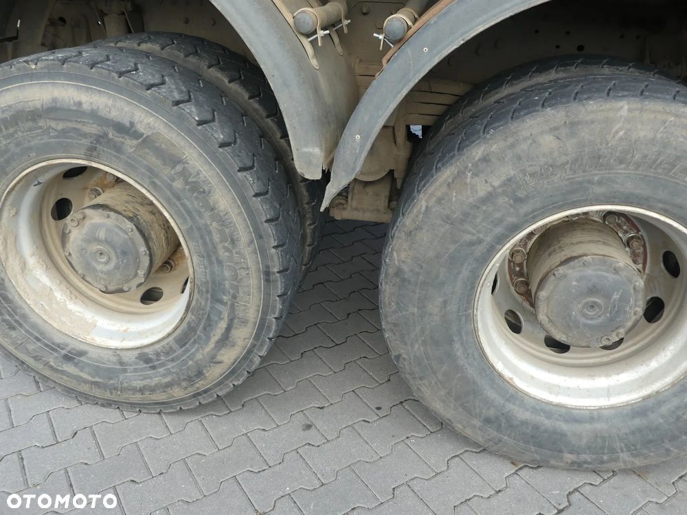 Mercedes-Benz ACTROS 4144 / 8x8 / WYWROTKA MEILLER 3-STRONNA / MANUAL / - 13