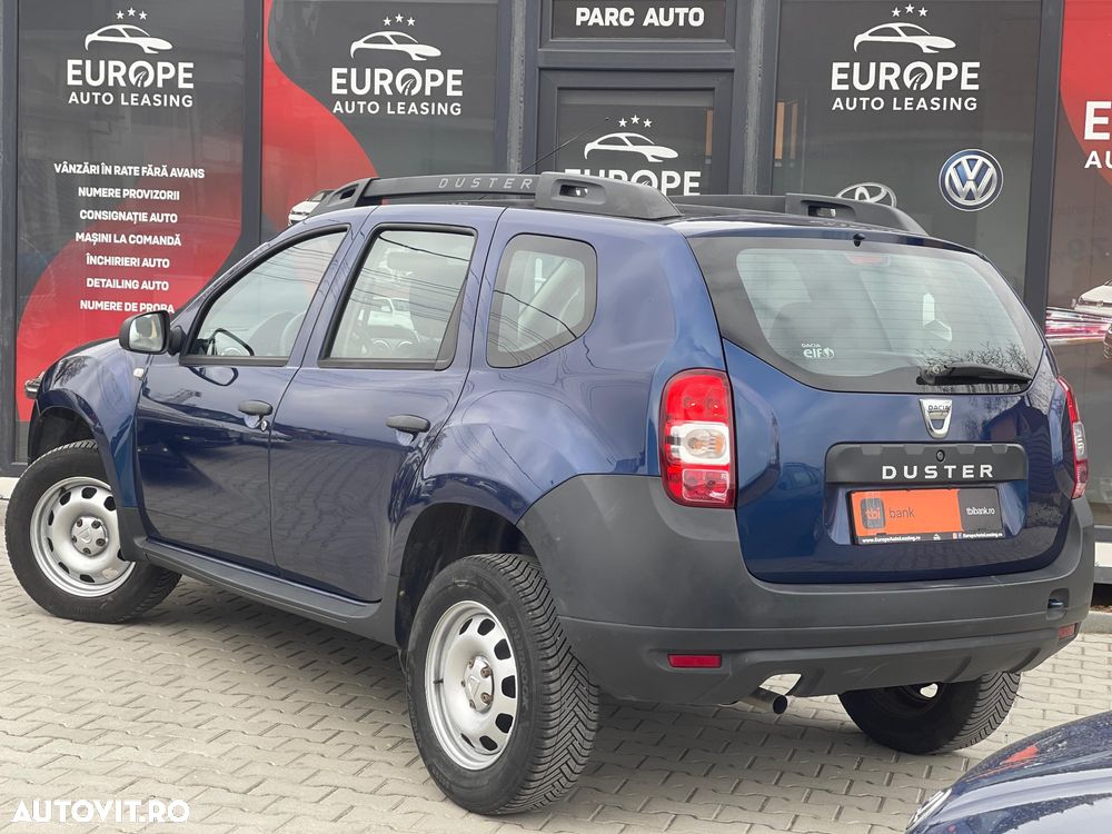 Dacia Duster SCe 115 4x2 Laureate - 4
