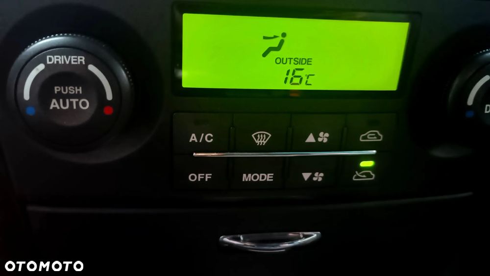 Kia Sorento 2.5 CRDi Escape - 17