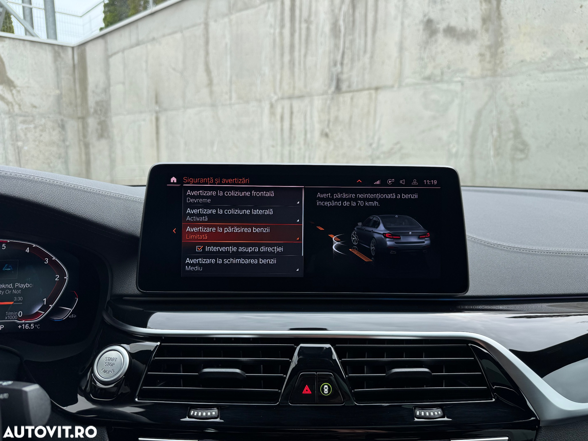 BMW Seria 5 530d xDrive AT MHEV - 29