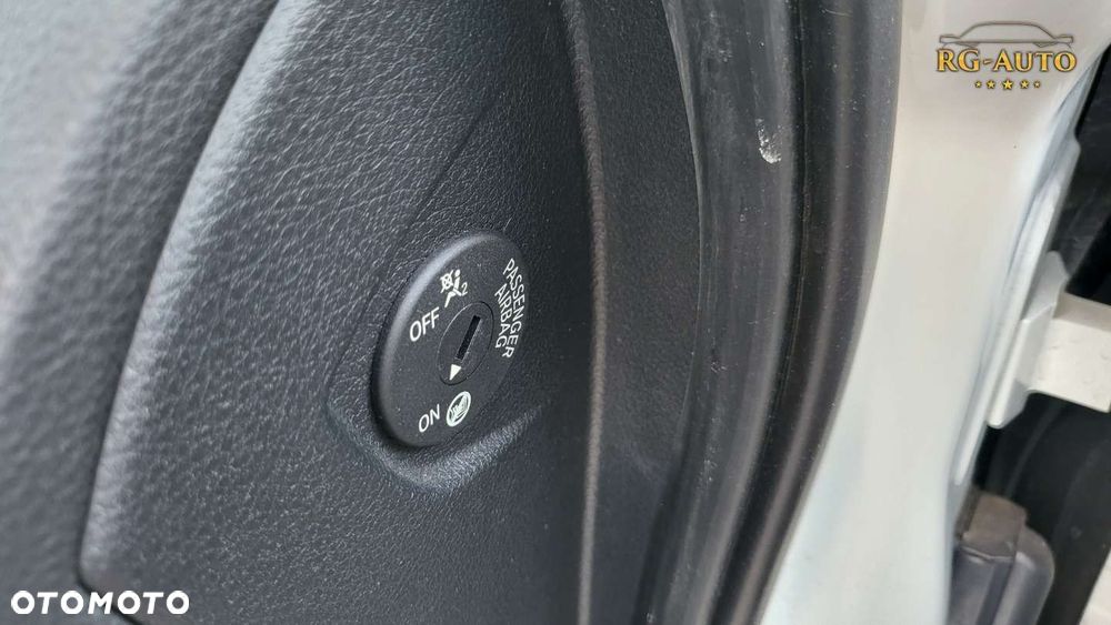BMW Seria 2 - 20