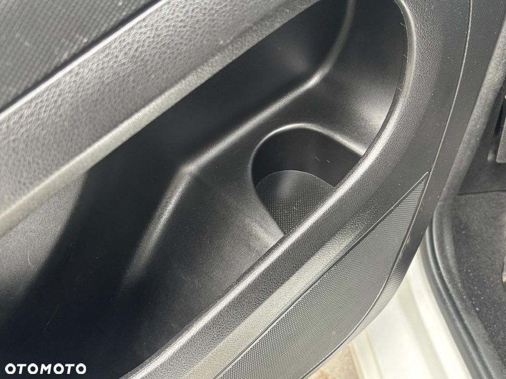 Peugeot Partner BlueHDi 100 Stop&Start Allure - 36