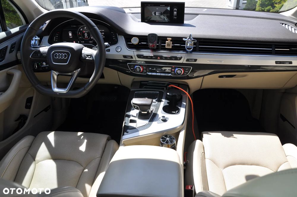 Audi Q7 3.0 TDI Quattro Tiptronic - 11
