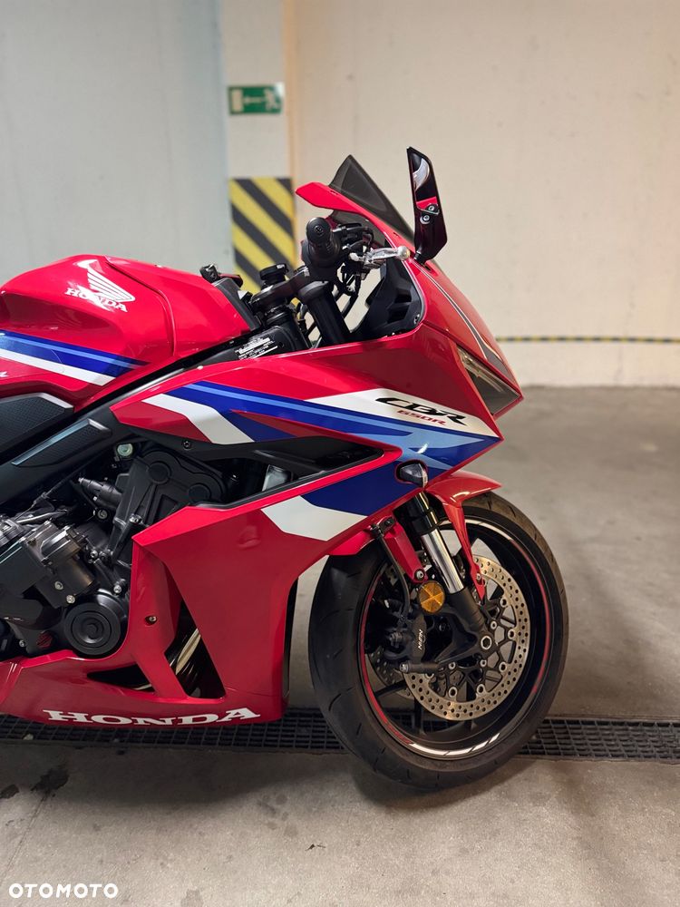 Honda CBR - 3