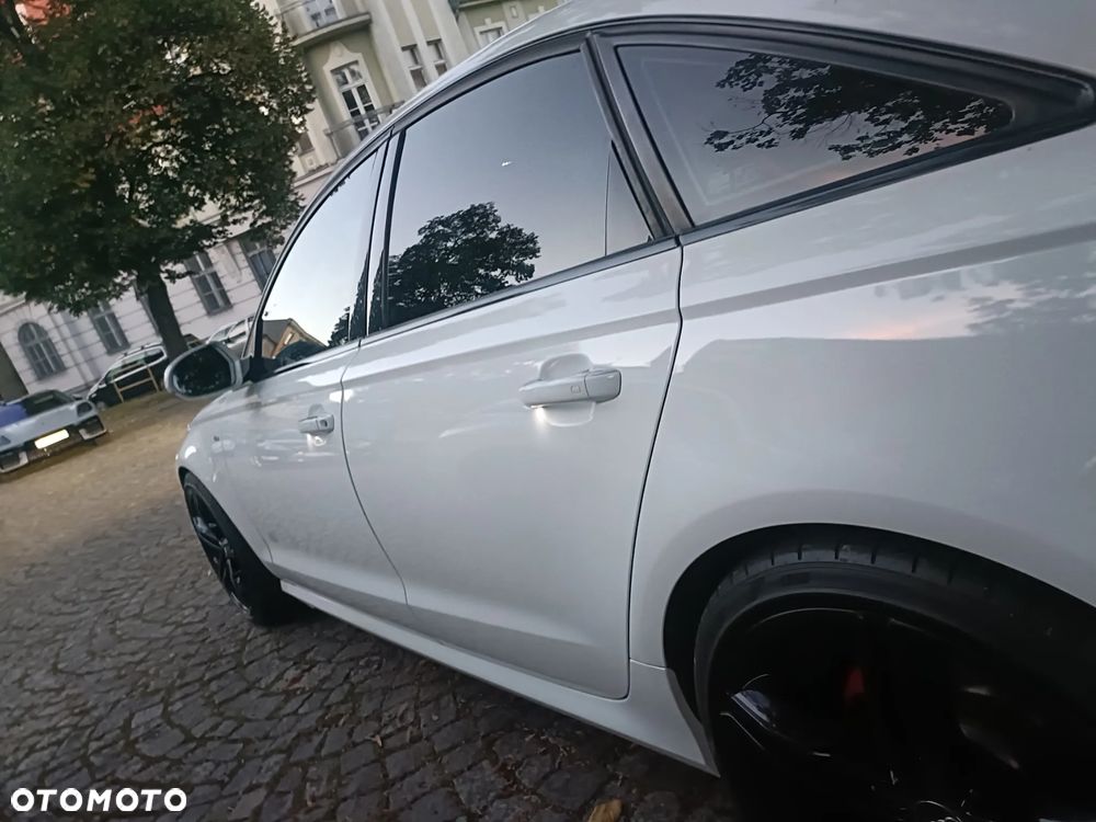 Audi A6 Avant 2.0 TDI Prime Line Multitronic - 13