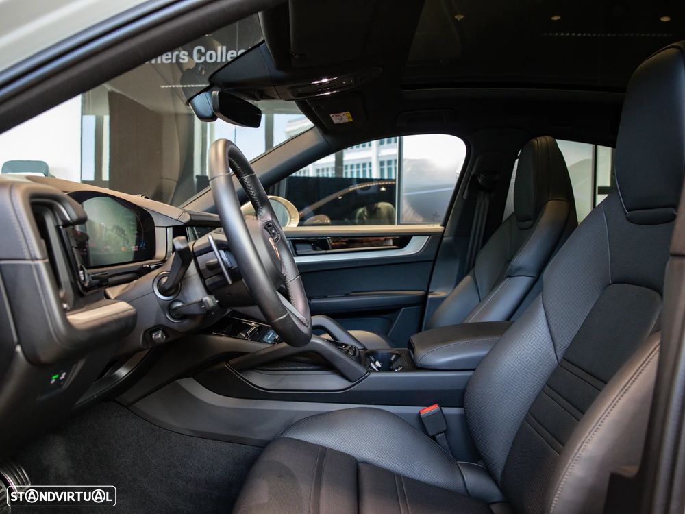 Porsche Cayenne Coupé S E-Hybrid - 29
