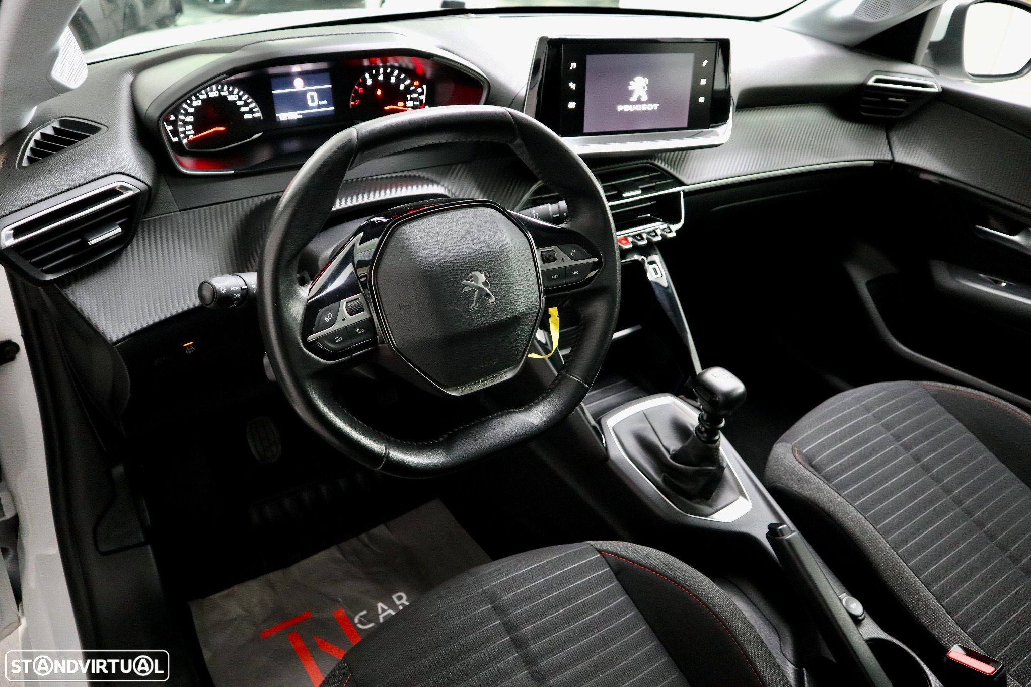 Peugeot 208 1.2 PureTech Active Pack - 11