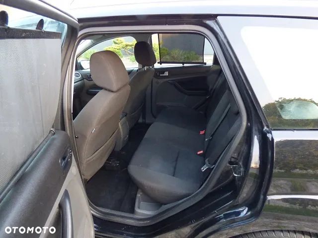 Ford Focus 1.6 TDCi FX - 8