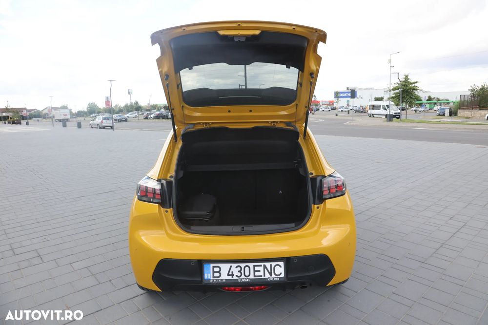 Peugeot 208 1.2 L PureTech STT EAT8 Active Pack - 19