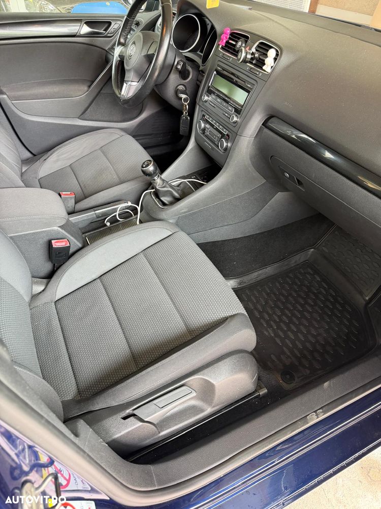 Volkswagen Golf - 20