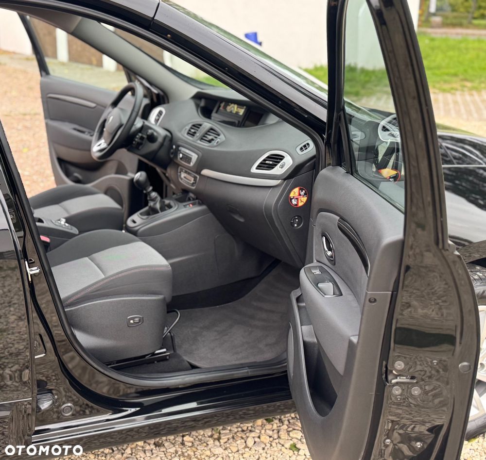 Renault Grand Scenic Gr 1.2 TCe Energy Intens - 27