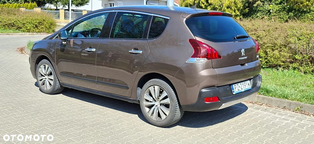 Peugeot 3008 1.6 HDi Style - 16