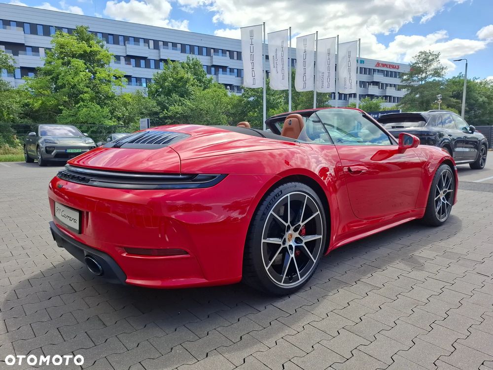 Porsche 911 Carrera 4S - 5