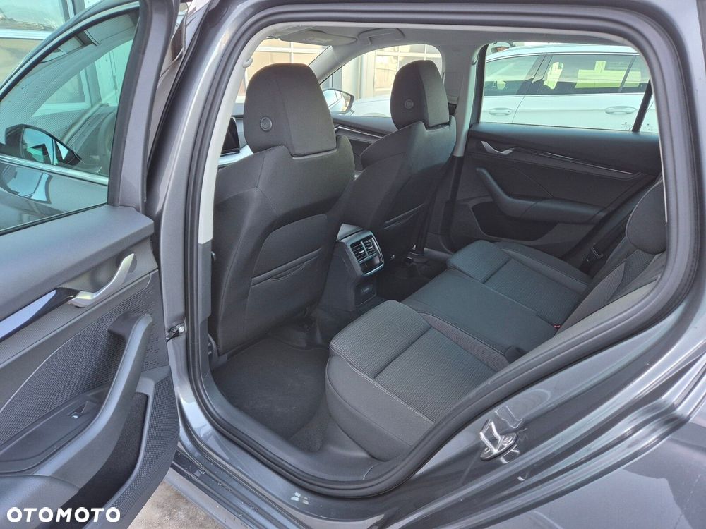 Skoda Octavia 2.0 TSI Drive Selection 4x4 DSG - 12