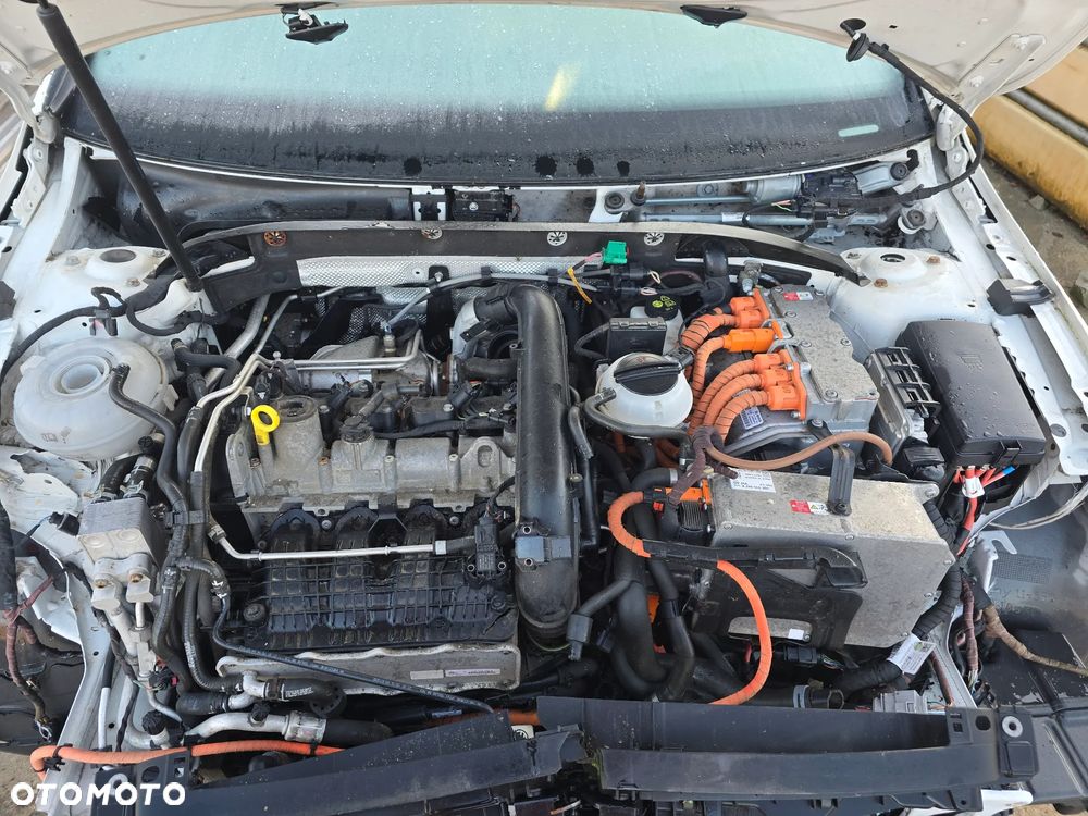 Volkswagen Golf 1.4 GTE Plug-In-Hybrid DSG - 8