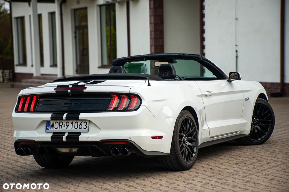 Ford Mustang 5.0 Ti-VCT V8 GT - 32