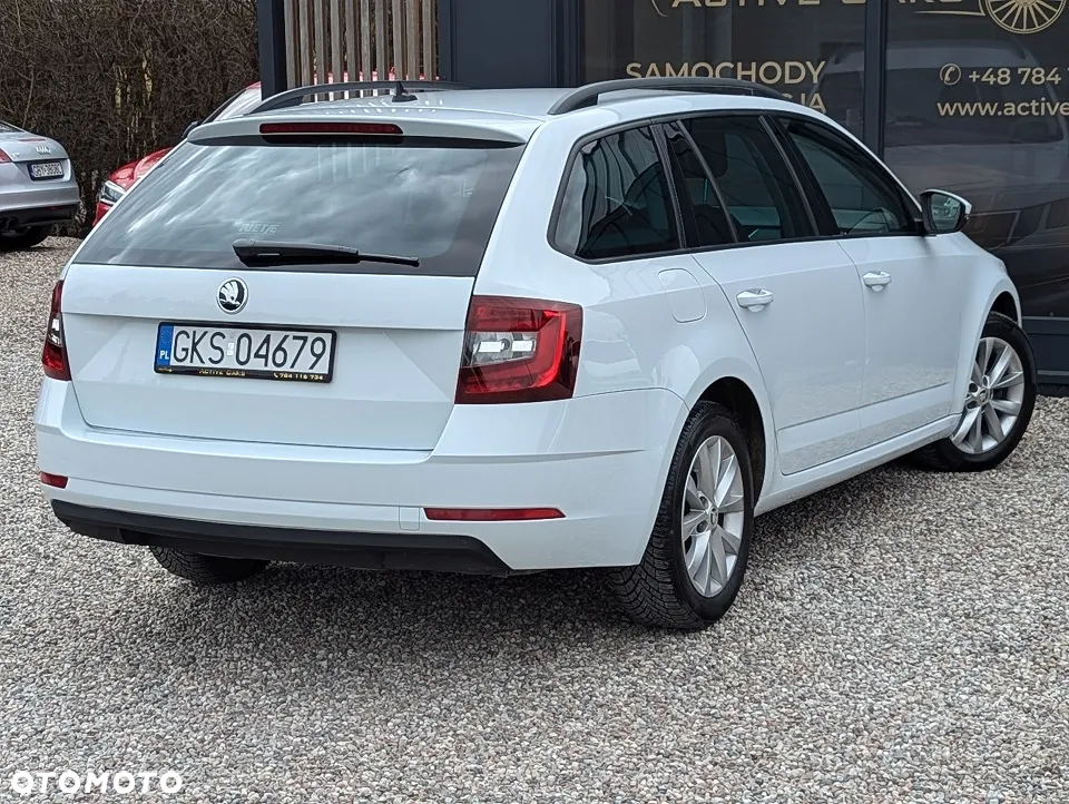 Skoda Octavia Combi 1.6 TDI DSG Style - 14
