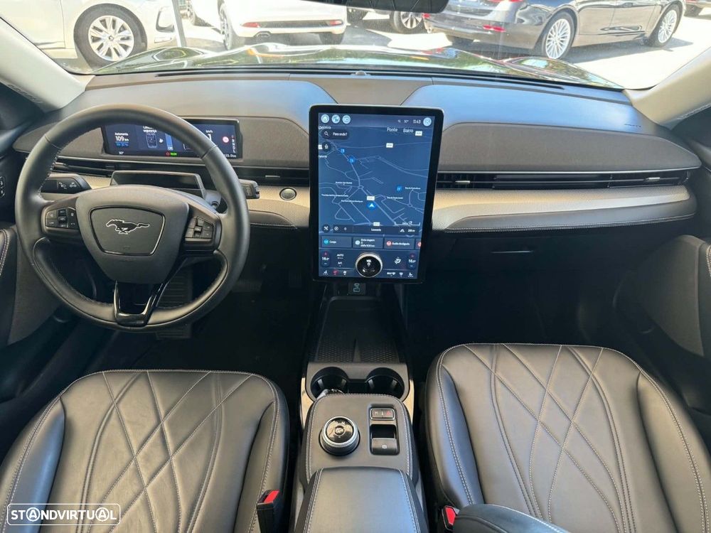Ford Mustang Mach-E 75.7 kWh Premium AWD - 10