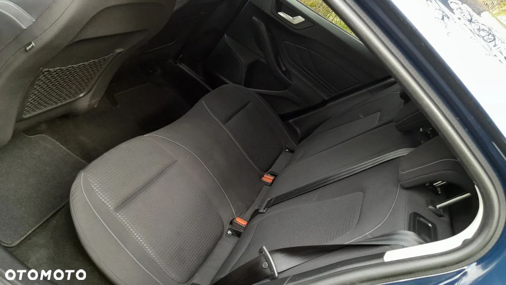 Ford Focus - 22