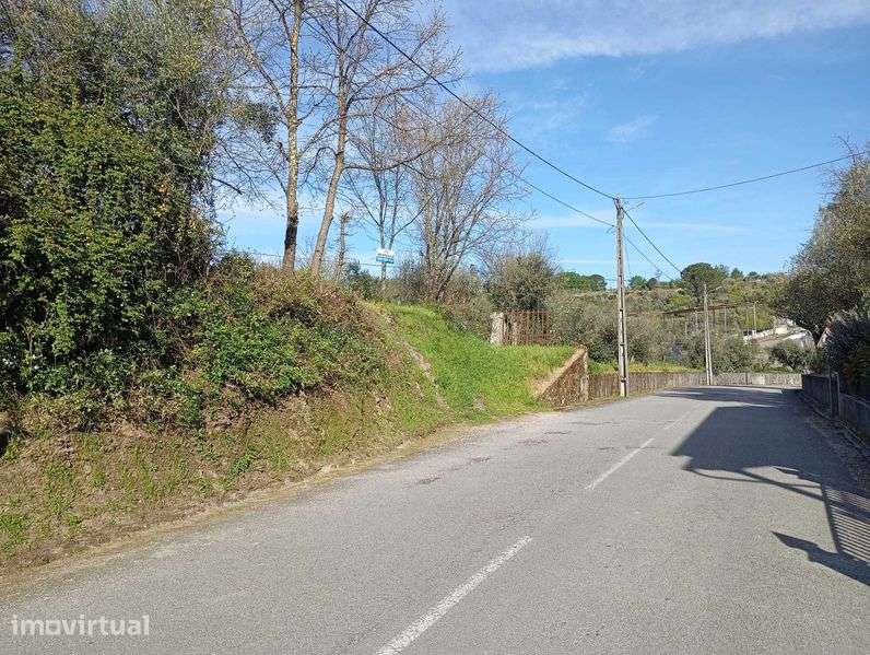 Lindo Terreno na Variante - Grande imagem: 2/7
