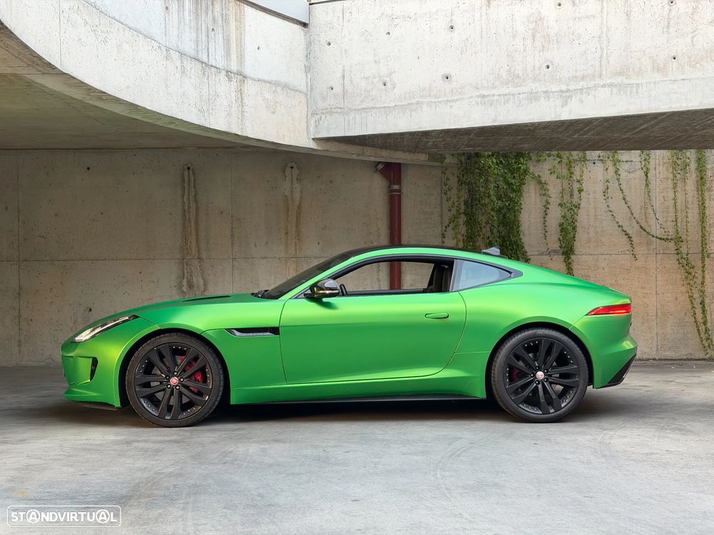 Jaguar F-Type - 2