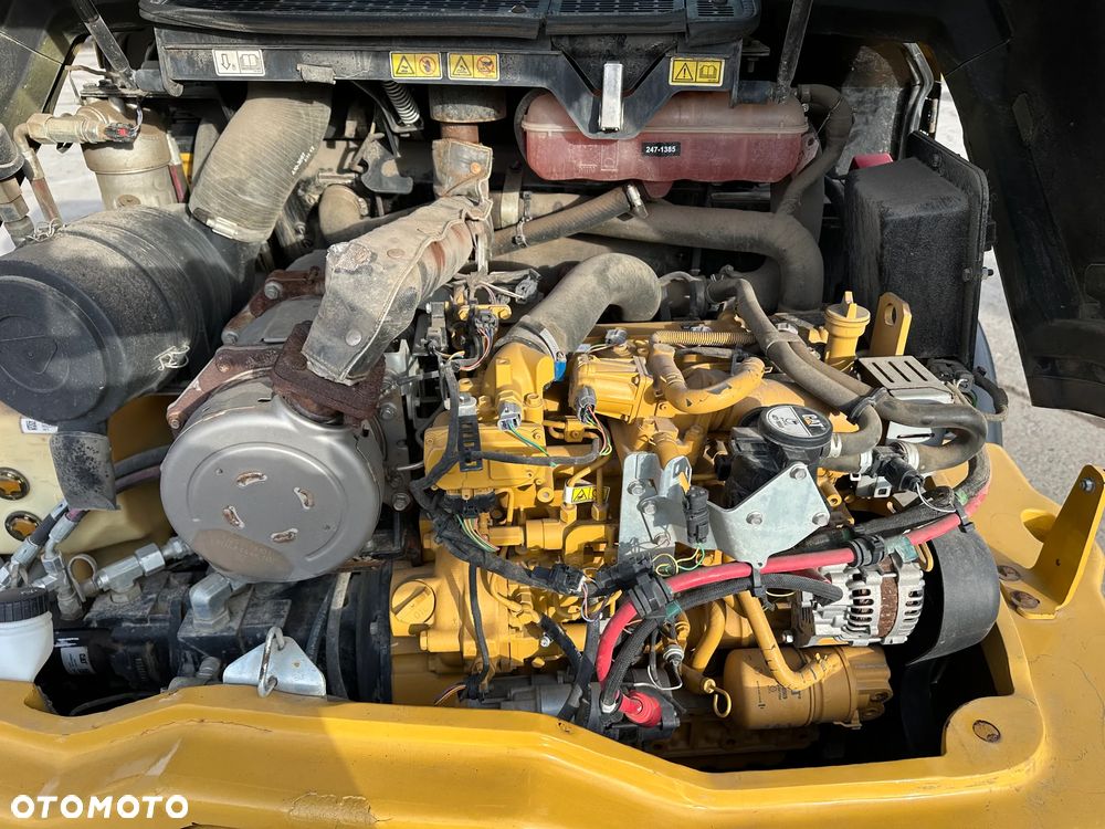 Caterpillar 907M - 29