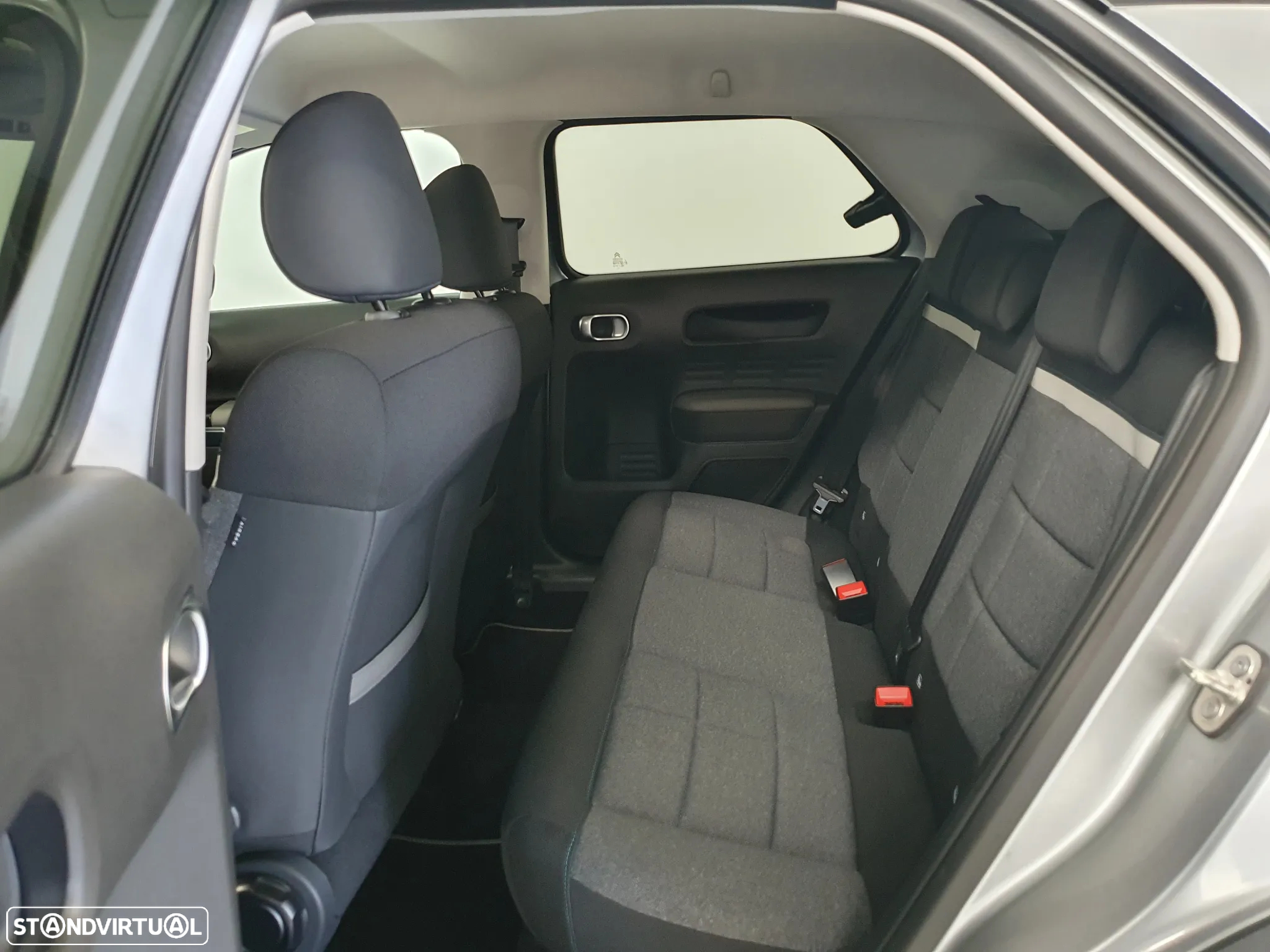 Citroën C4 Cactus 1.5 BlueHDi Shine Pack - 19