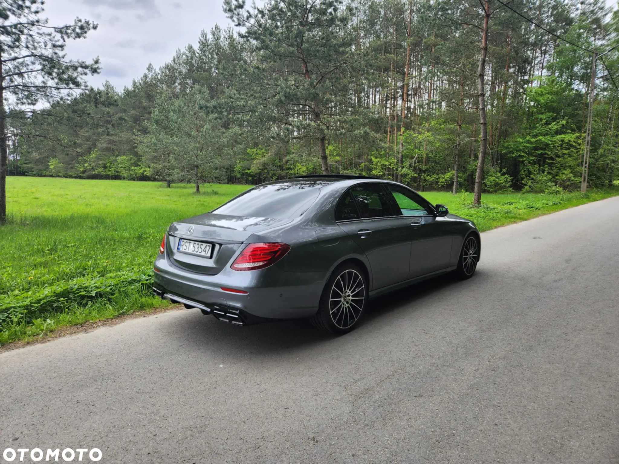 Mercedes-Benz Klasa E 220 d 9G-TRONIC AMG Line - 5