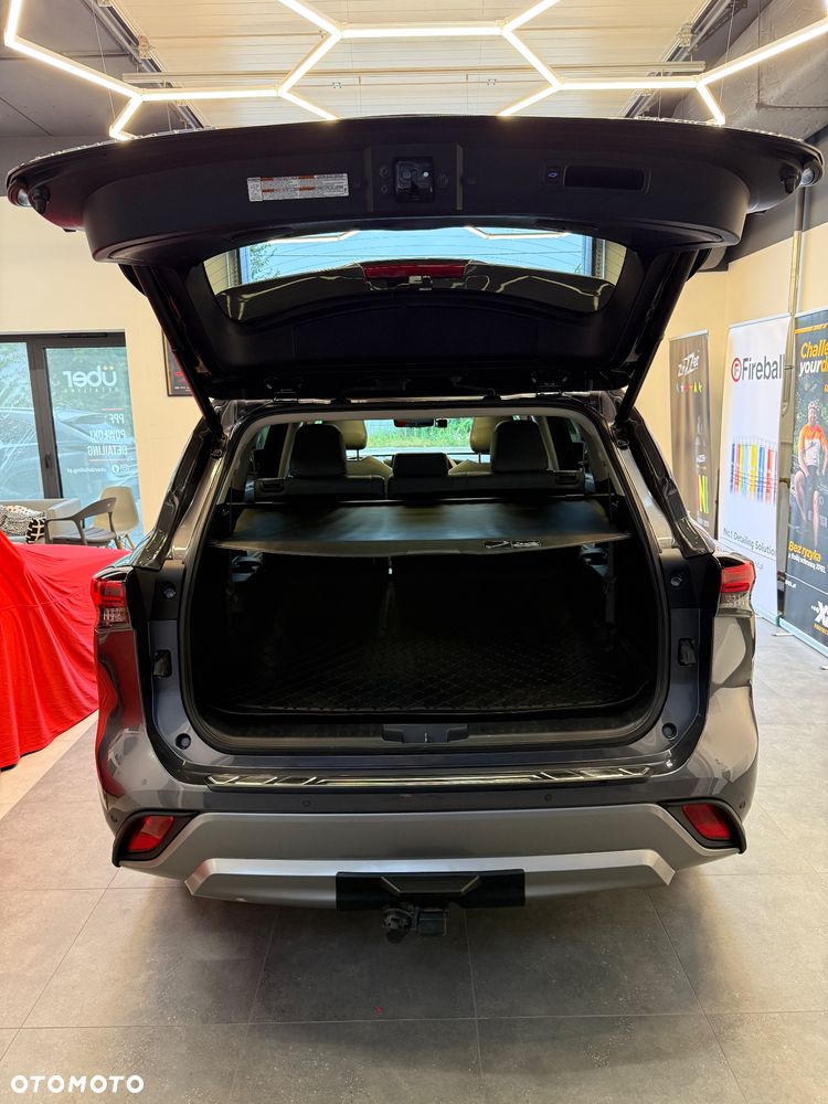 Toyota Highlander 2.5 Hybrid Executive Style - 13