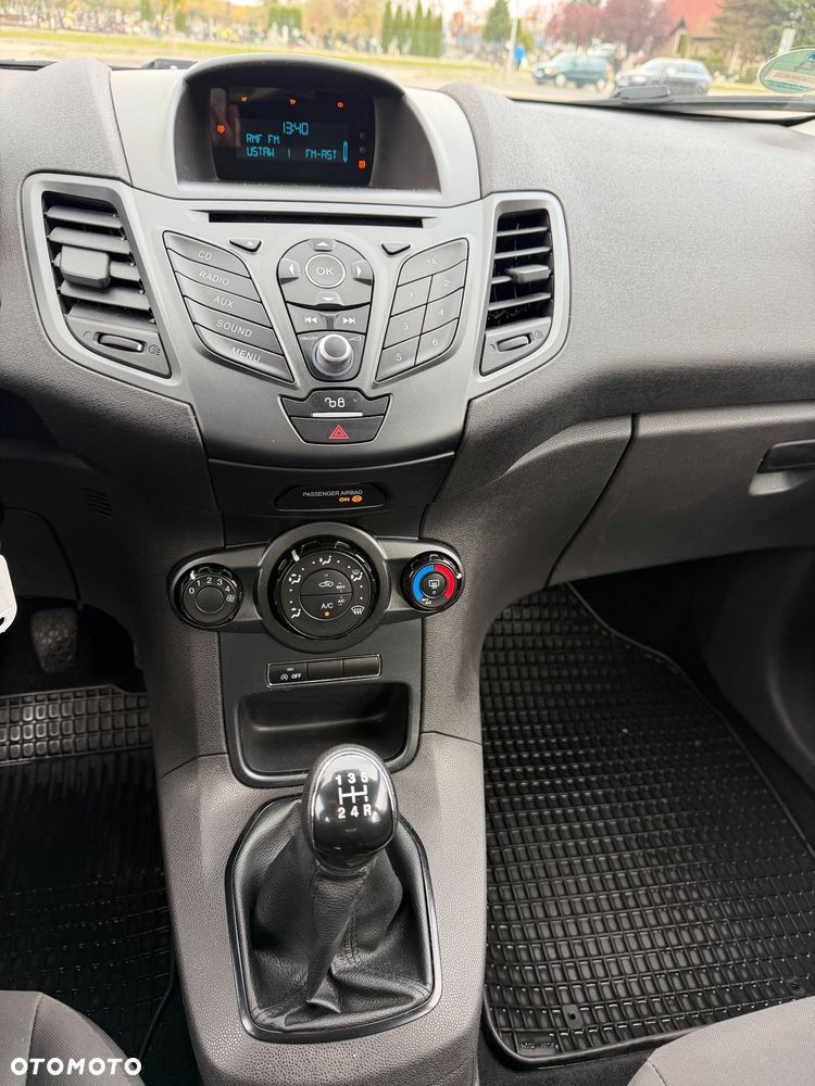Ford Fiesta 1.0 Celebration - 20
