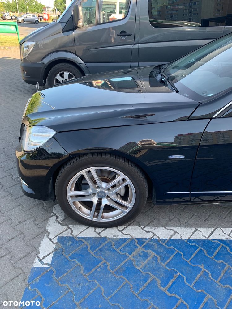 Mercedes-Benz Klasa E 250 BlueTEC 4-Matic Avantgarde - 9