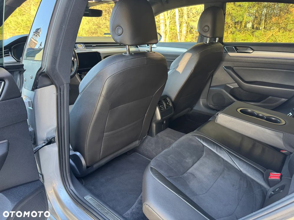 Volkswagen Arteon 2.0 TDI SCR R-Line DSG - 19