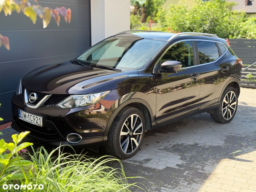 Nissan Qashqai 1.6 DIG-T Tekna - 1