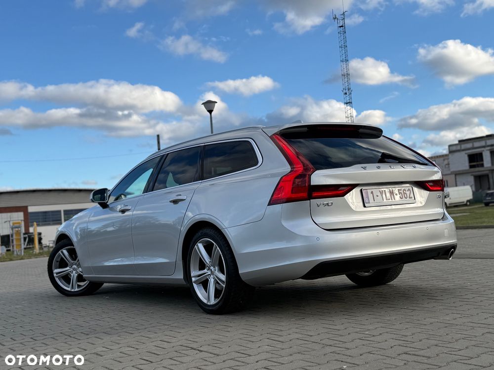 Volvo V90 D3 Geartronic Momentum - 26