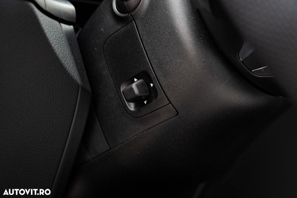 Mercedes-Benz GLC - 29