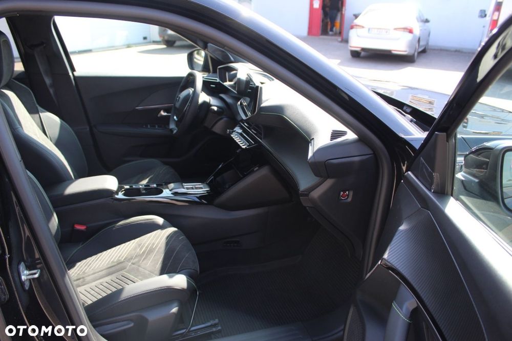 Peugeot 2008 - 17