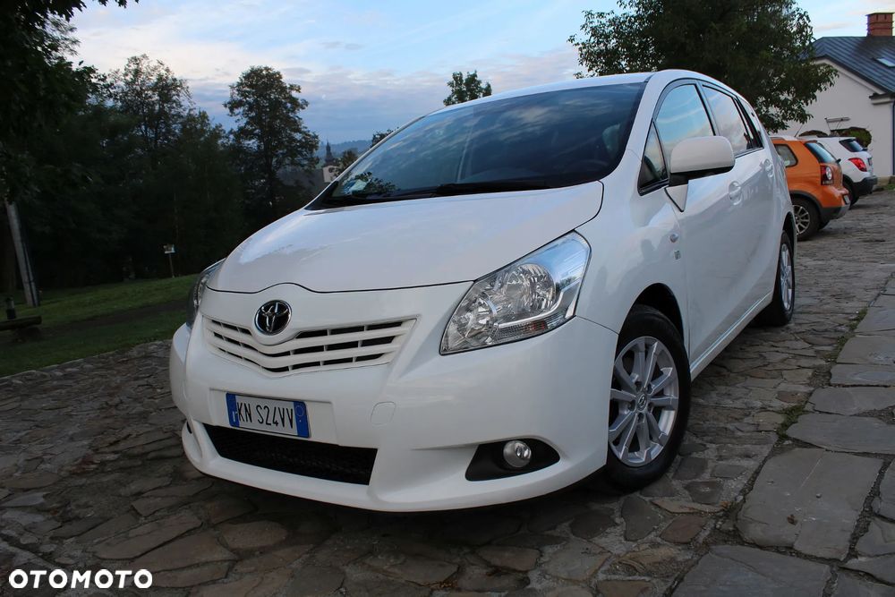 Toyota Verso 2.0 D-4D Edition - 35