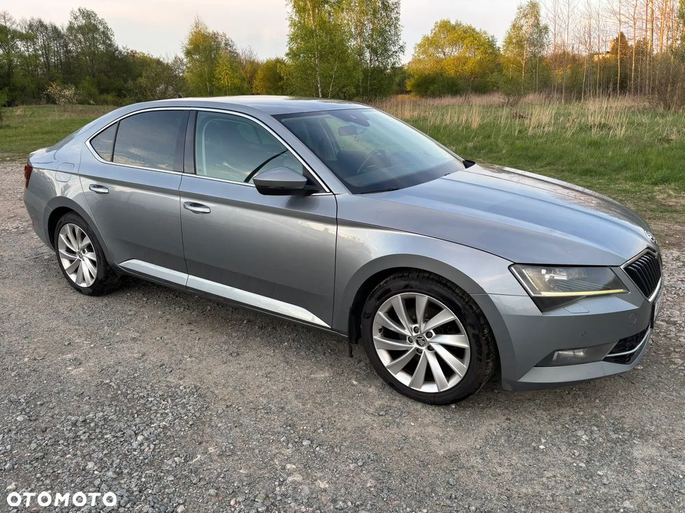 Skoda Superb 2.0 TDI L&K - 5