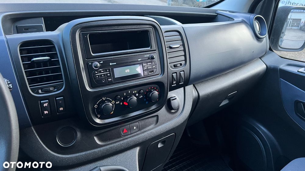 Opel Vivaro L2H1 2,9t Edition Tour - 25