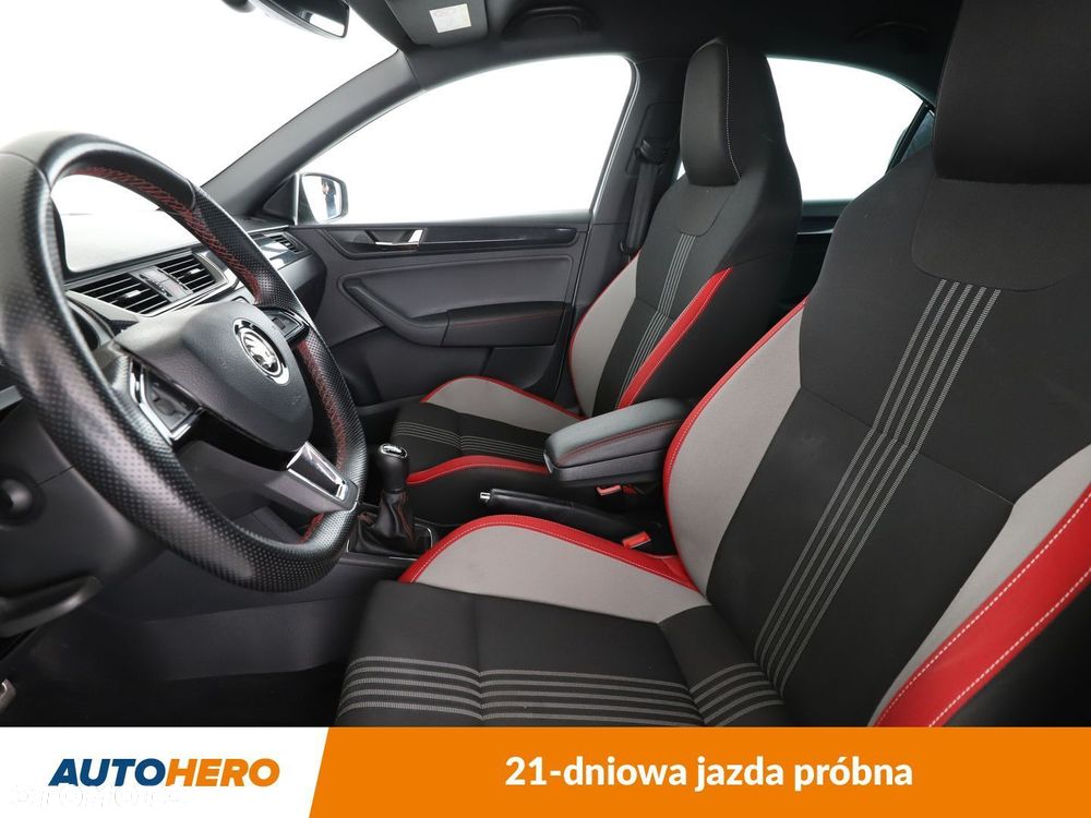 Skoda RAPID 1.0 TSI Monte Carlo - 11