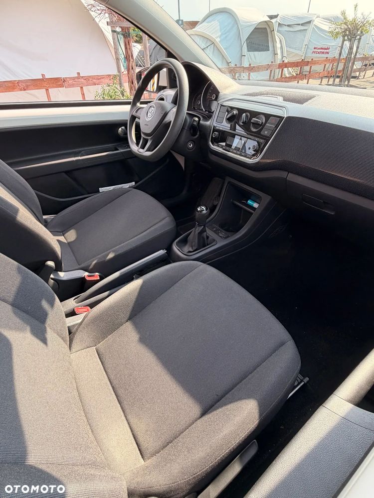 Volkswagen up! 1.0 Take - 8