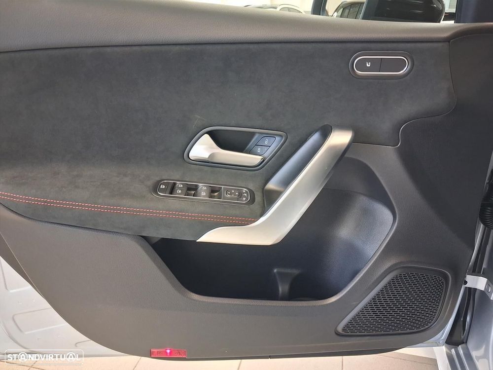 Mercedes-Benz A 180 d - 9