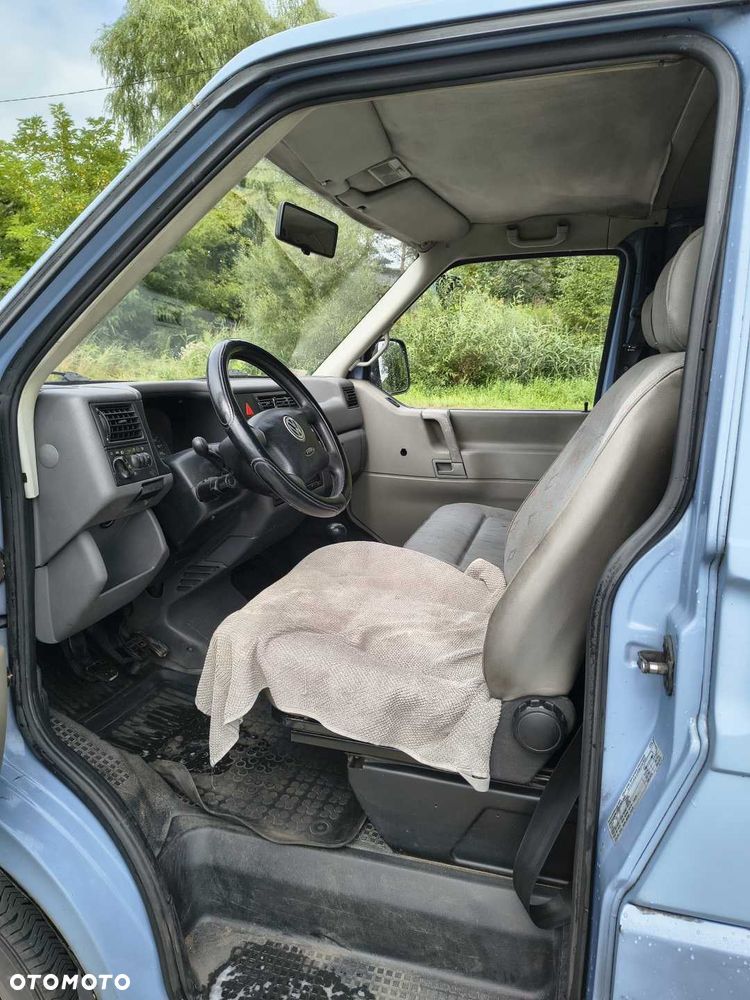 Volkswagen Transporter - 8