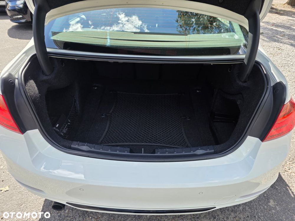 BMW Seria 3 - 25