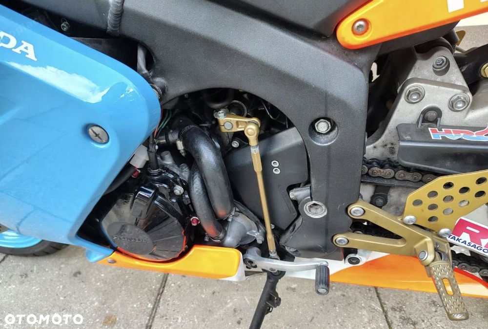 Honda CBR - 11