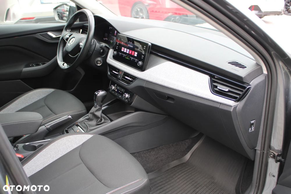 Skoda Scala 1.5 TSI Selection DSG - 17